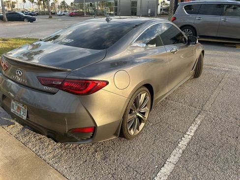 Used 2018 INFINITI Q60 Red Sport 400 image 5