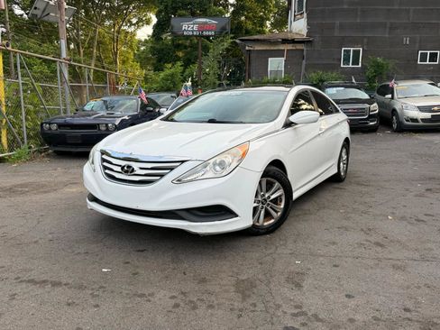 Used 2014 Hyundai Sonata GLS FWD image 4