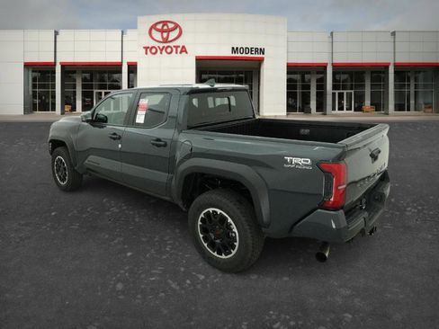 New 2026 Toyota Tacoma TRD Off-Road AWD/4WD image 5