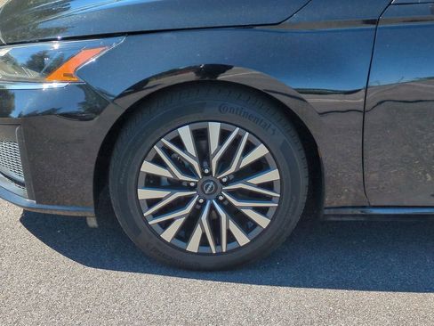 Certified 2024 Nissan Altima 2.5 SV image 10