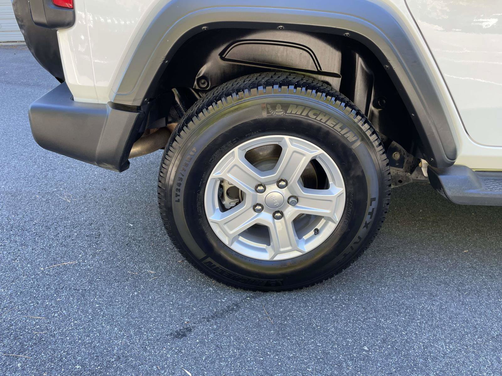 Certified 2021 Jeep Wrangler Unlimited Sport AWD/4WD image 7