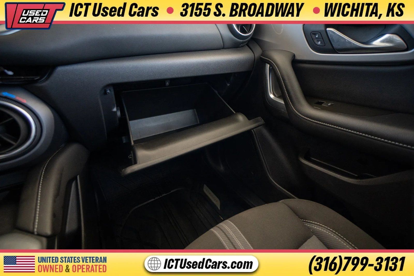 Used 2024 Chevrolet Blazer LT w/ Convenience Package FWD image 24