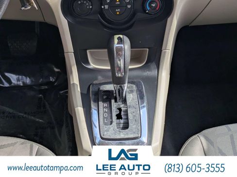Used 2012 Ford Fiesta SE FWD image 17