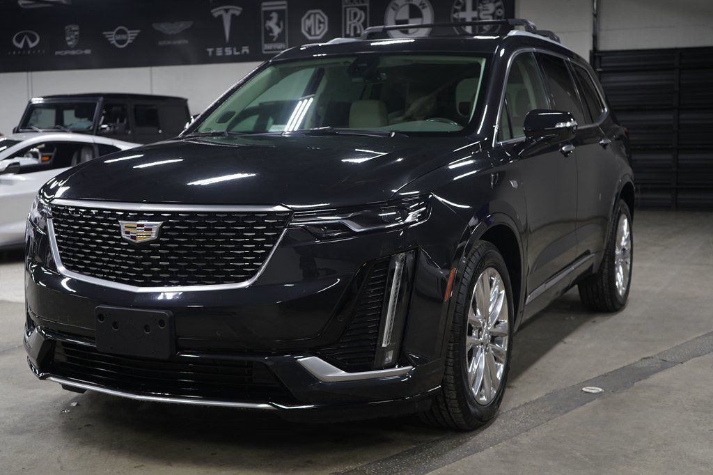 Used 2020 Cadillac XT6 Premium Luxury AWD/4WD image 1