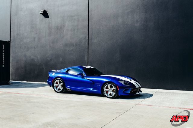Used 2013 SRT Viper GTS w/ GTS Laguna Interior Pkg RWD image 43