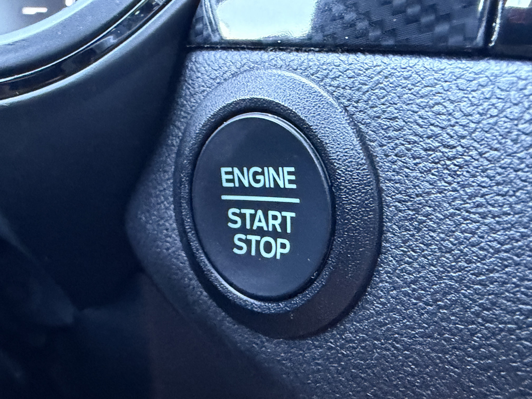 Used 2025 Ford Escape ST-Line Select AWD/4WD image 18