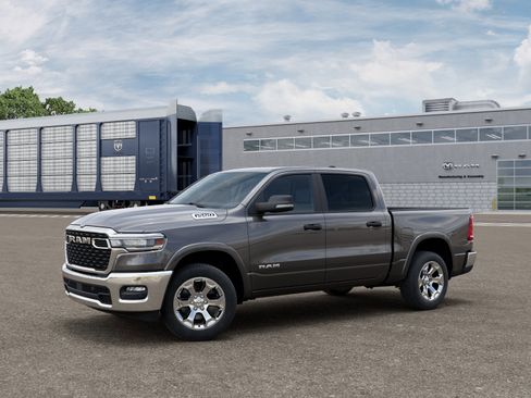 New 2026 RAM 1500 4x4 Crew Cab image 2