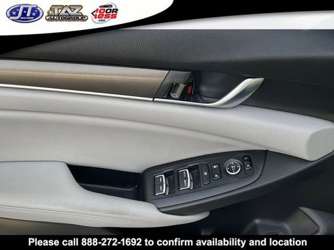 Used 2018 Honda Accord LX image 11