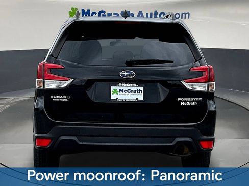 Used 2022 Subaru Forester Premium AWD/4WD image 7