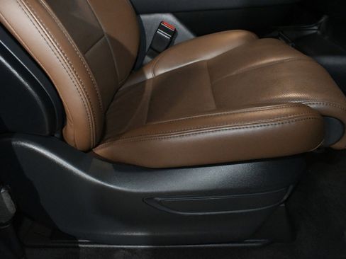 Used 2023 Lincoln Navigator Reserve image 14