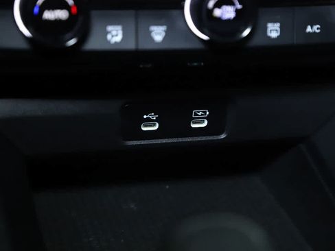 Used 2023 Honda Accord Sport image 27