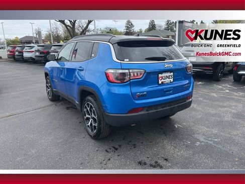 Used 2025 Jeep Compass Limited AWD/4WD image 8