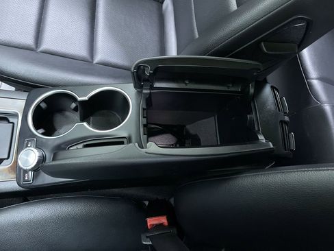 Used 2015 Mercedes-Benz GLK 350 2WD image 23