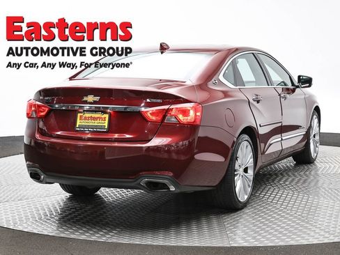 Used 2017 Chevrolet Impala Premier w/ Enhanced Convenience Package FWD image 5