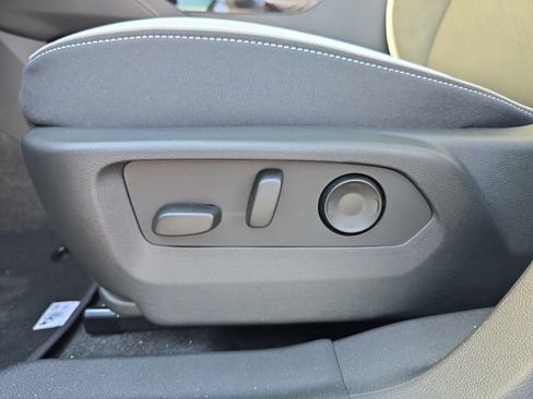 New 2026 Buick Envision Sport Touring image 18