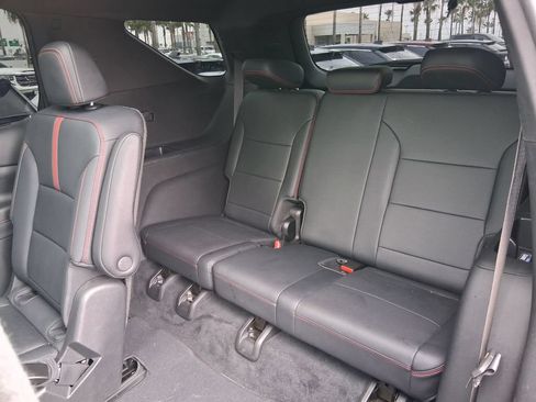 Used 2024 Chevrolet Traverse RS w/ LPO, Floor Liner Package FWD image 26