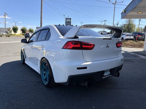 Used 2014 Mitsubishi Lancer Evolution GSR AWD/4WD image 4