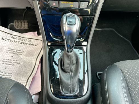 Used 2022 Buick Encore Preferred w/ Safety Package AWD/4WD image 19