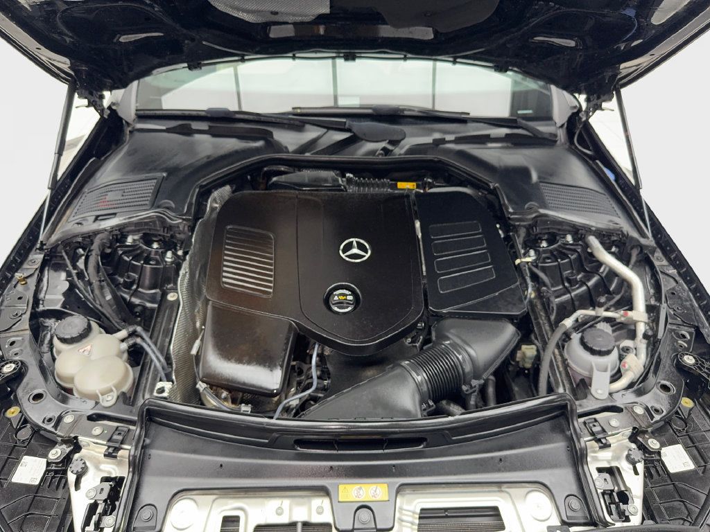 Used 2022 Mercedes-Benz C 300 Sedan image 18