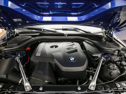 Used 2026 BMW 530i w/ M Sport Package RWD image 27