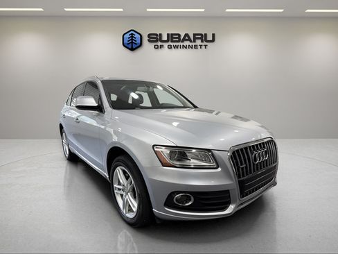 Used 2016 Audi Q5 2.0T Premium Plus w/ Technology Package AWD/4WD image 7