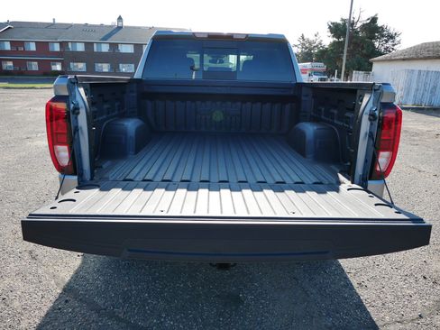 New 2026 GMC Sierra 1500 Elevation image 10