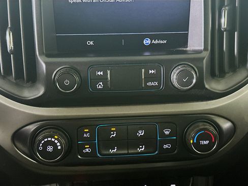 Used 2019 Chevrolet Colorado LT image 23