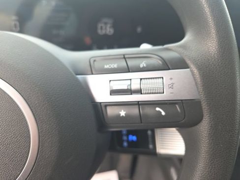 Used 2025 Hyundai Sonata SEL FWD image 16