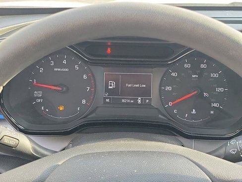 Used 2024 Chevrolet Trax LS FWD image 23
