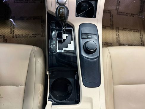 Used 2013 Lexus ES 350 w/ Premium Pkg image 34