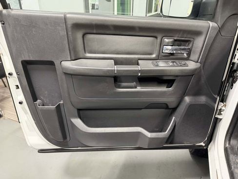 Used 2012 RAM 3500 ST w/ Chrome Appearance Group image 13