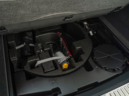 Used 2024 Lamborghini Urus Performante image 40