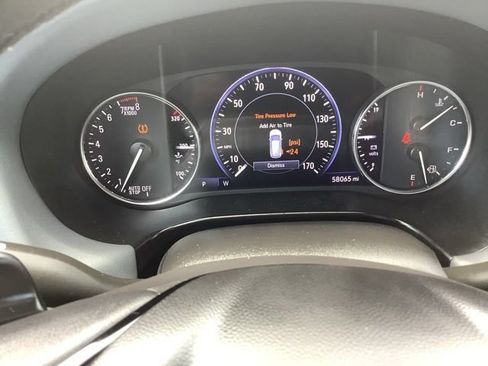 Used 2024 Buick Enclave Premium FWD image 23