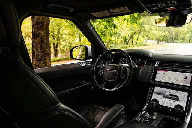 Used 2018 Land Rover Range Rover Sport HSE AWD/4WD image 14