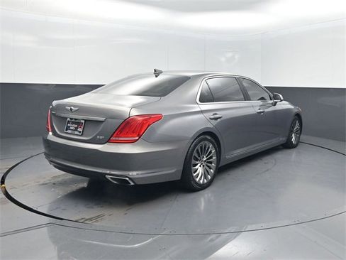 Used 2018 Genesis G90 3.3T Premium image 34