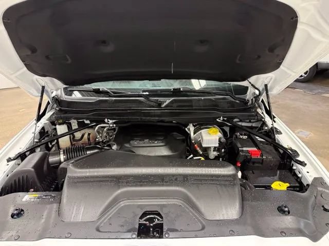 Used 2025 RAM 2500 Big Horn AWD/4WD image 26