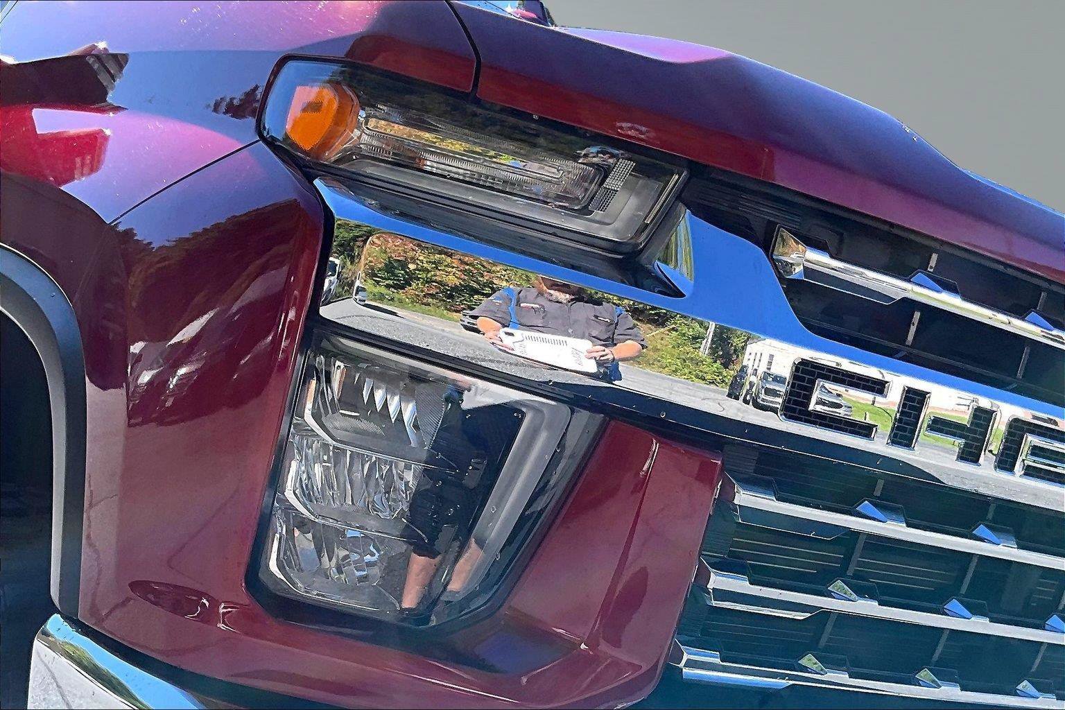 Used 2020 Chevrolet Silverado 2500 LTZ w/ LTZ Premium Package AWD/4WD image 30