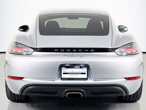 Used 2021 Porsche 718 Cayman image 3