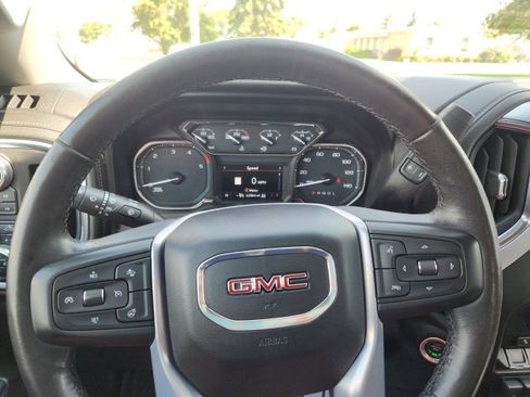 Used 2020 GMC Sierra 2500 SLT w/ SLT Premium Plus Package image 15