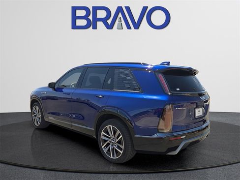 New 2026 Cadillac Vistiq Sport w/ LPO, Floor Liner Package image 5