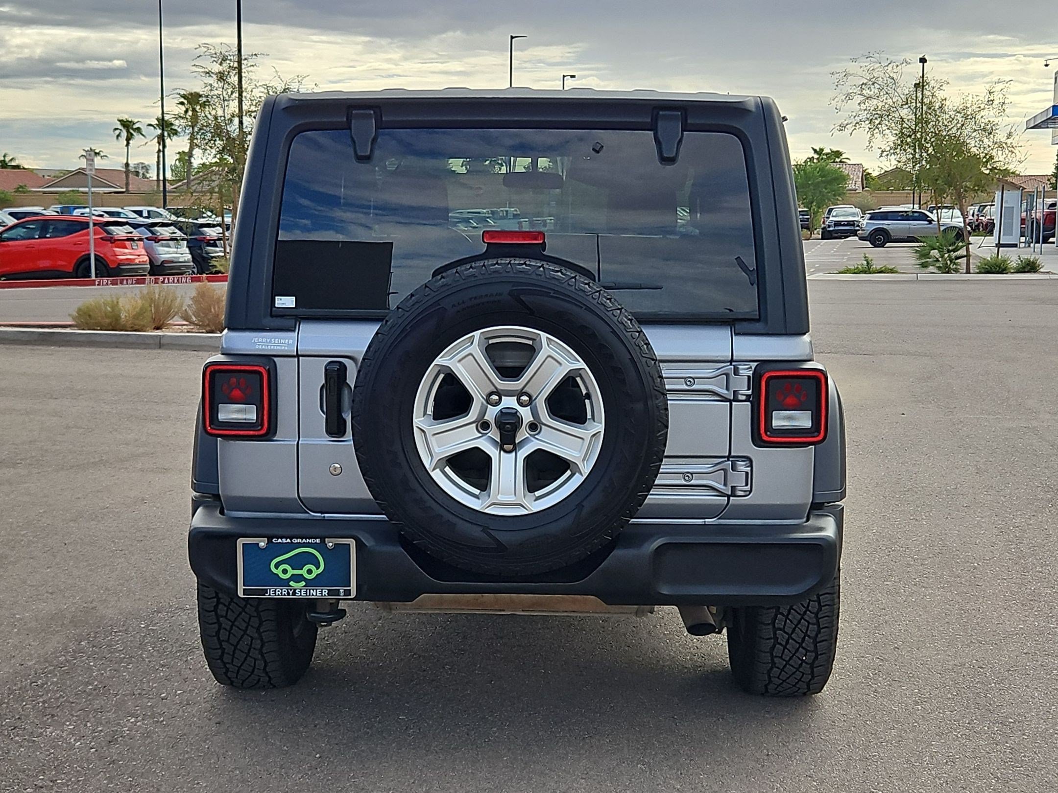 Used 2020 Jeep Wrangler Sport AWD/4WD image 4