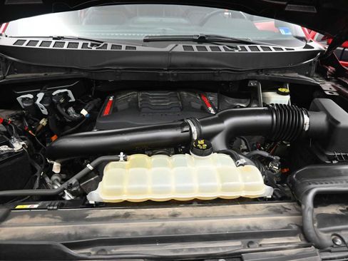 Used 2022 Ford F150 Raptor w/ Equipment Group 801A High image 11