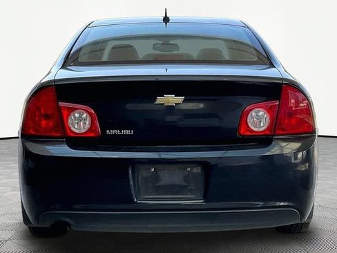 Used 2011 Chevrolet Malibu LS FWD image 6