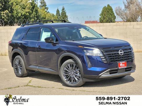 New 2026 Nissan Pathfinder SL w/ SL Premium Package image 1