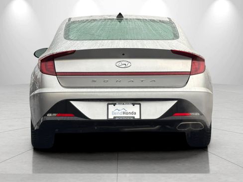 Used 2021 Hyundai Sonata SEL w/ Preferred Accessory Package image 7