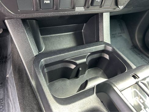 Used 2021 Toyota Tacoma SR RWD image 26