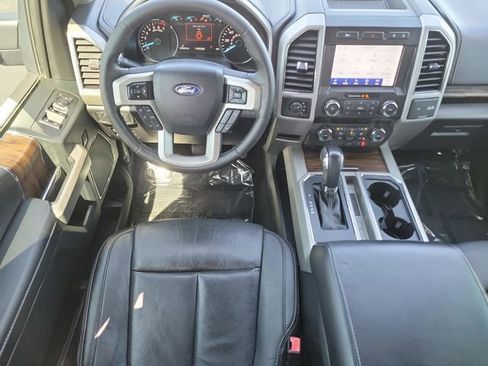 Used 2020 Ford F150 Lariat image 25