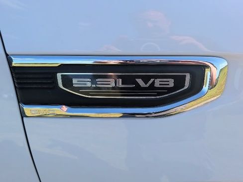 Used 2021 GMC Sierra 1500 SLT w/ SLT Premium Package AWD/4WD image 10