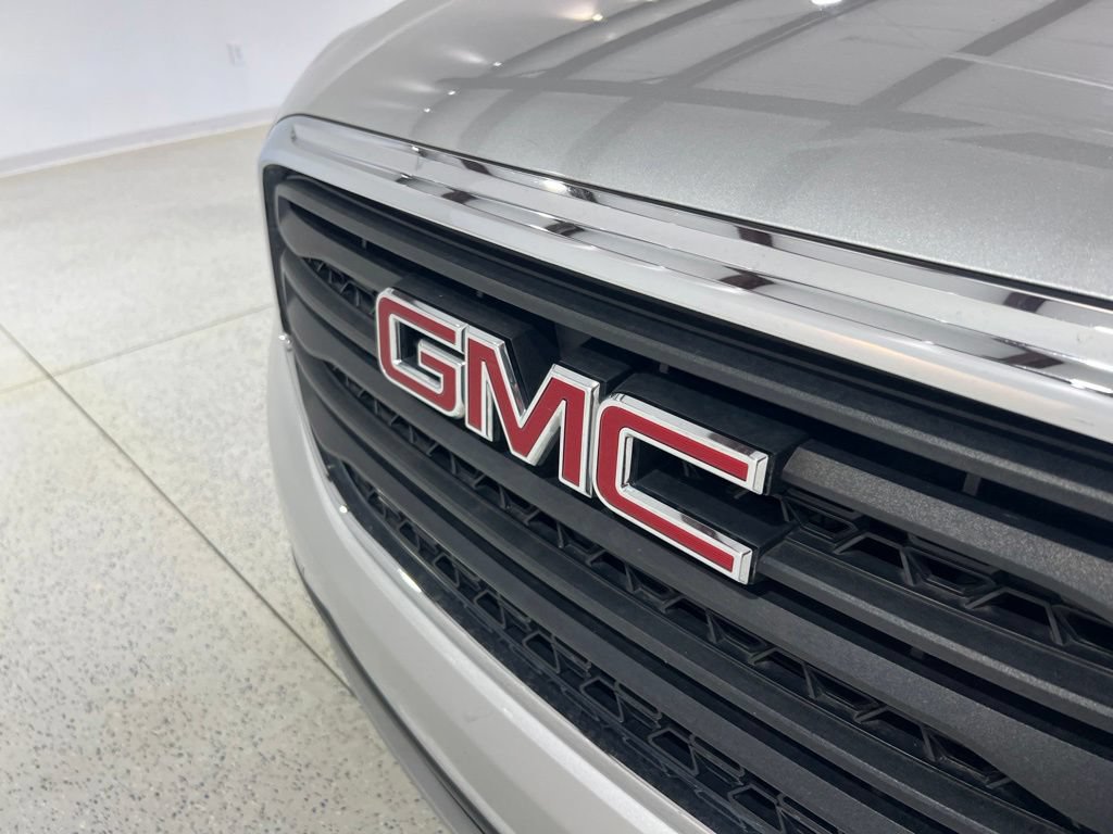Used 2019 GMC Acadia SLE FWD image 28