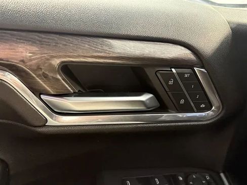 Used 2024 Chevrolet Silverado 1500 LTZ image 43